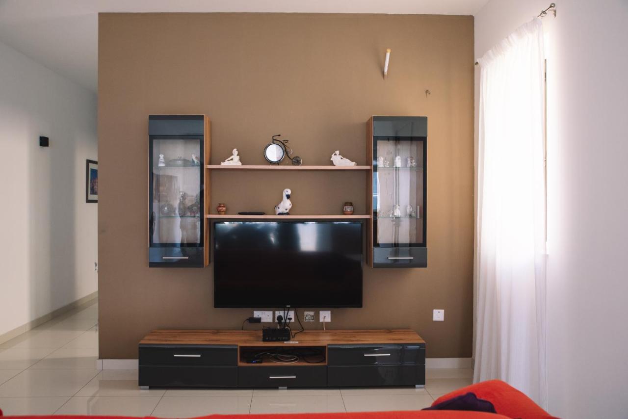 Modern 3 Bedroom With Ac Apartment Zabbar Ngoại thất bức ảnh